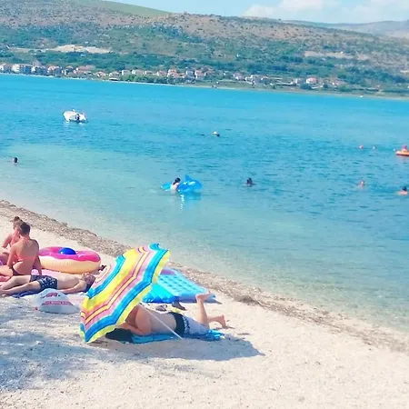 Lovely Place By The Beach, Enjoy Splendid Break Apartment